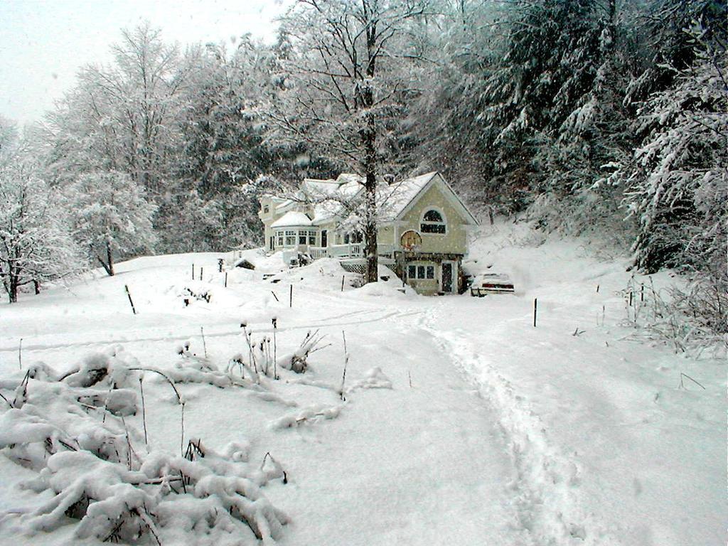 Mountain Valley Retreat Bed and Breakfast Killington Esterno foto